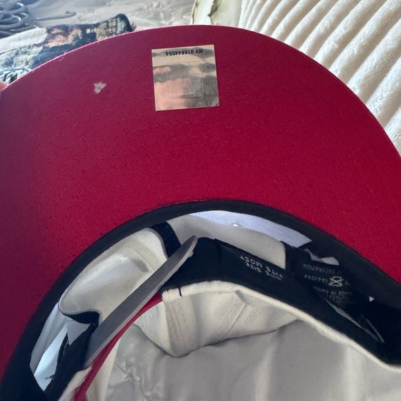 Chicago Bulls Snapback Hat - Picture 3 of 6